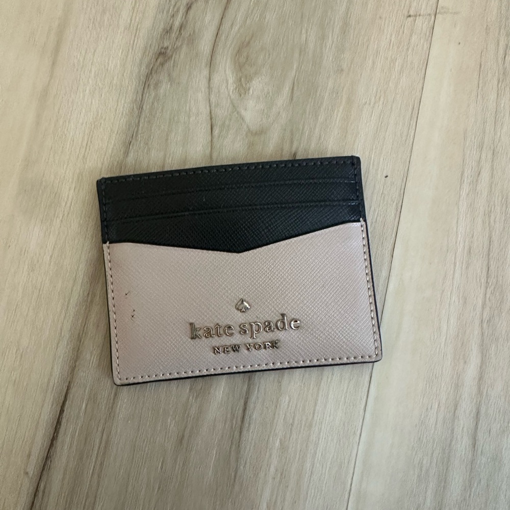 Kate Spade Black and Cream Card Holder